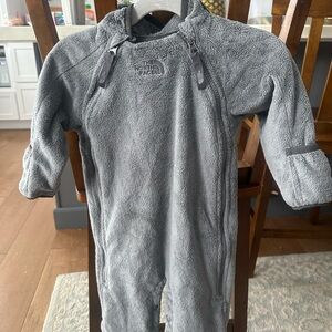 The North Face Infant Gray Fleece Outfit